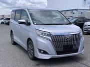 2018 TOYOTA ESQUIRE XI