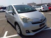 2012 TOYOTA RACTIS