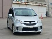 2014 HONDA FREED HYBRID