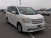 2010 TOYOTA NOAH X SMART EDITION