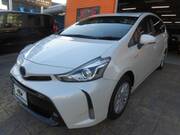2019 TOYOTA PRIUS ALPHA S