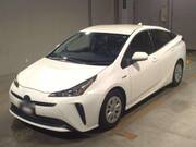 2020 TOYOTA PRIUS S