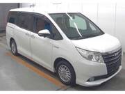 2014 TOYOTA NOAH