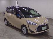 2019 TOYOTA SIENTA