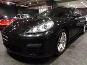 2013 PORSCHE PANAMERA