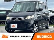 2010 NISSAN ROOX