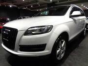 2011 AUDI Q7