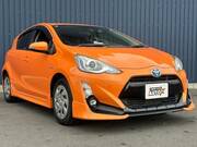 2016 TOYOTA AQUA