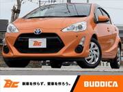 2015 TOYOTA AQUA