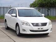 2013 TOYOTA PREMIO