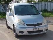 2004 TOYOTA FUNCARGO X