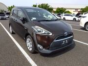 2018 TOYOTA SIENTA