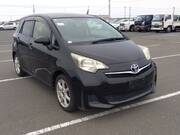 2013 TOYOTA RACTIS G