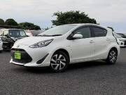2020 TOYOTA AQUA