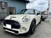 2017 BMW MINI COOPER S