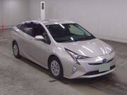 2018 TOYOTA PRIUS