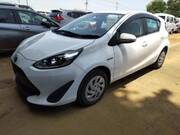 2018 TOYOTA AQUA L
