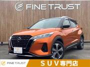2020 NISSAN KIX