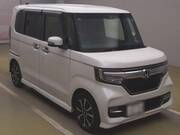 2019 HONDA N-BOX CUSTOM