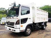 2013 HINO POWDER CEMENT TRUCK