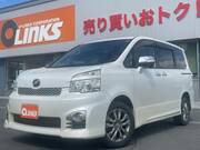 2012 TOYOTA VOXY