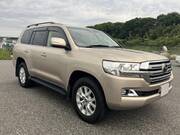 2017 TOYOTA LAND CRUISER