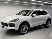 2022 PORSCHE CAYENNE