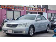 2004 TOYOTA CROWN