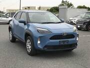 2022 TOYOTA YARIS CROSS
