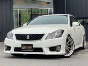 2011 TOYOTA CROWN
