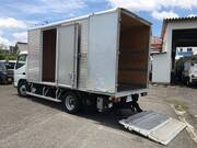 2019 FUSO CANTER