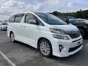 2013 TOYOTA VELLFIRE