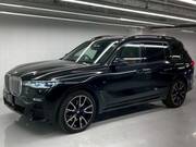 2022 BMW X7
