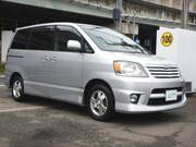 2002 TOYOTA NOAH