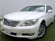 2011 LEXUS LS