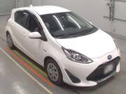 2020 TOYOTA AQUA S