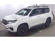 2022 TOYOTA LAND CRUISER PRADO
