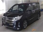 2019 TOYOTA NOAH