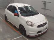 2015 NISSAN MARCH