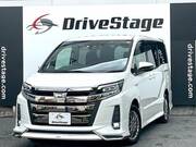 2017 TOYOTA NOAH