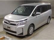 2020 TOYOTA VOXY X