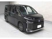 2025 TOYOTA VOXY