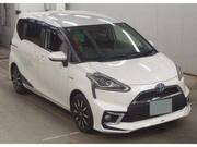 2017 TOYOTA SIENTA
