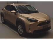 2022 TOYOTA YARIS CROSS