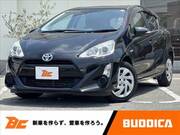 2015 TOYOTA AQUA