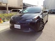 2022 TOYOTA PRIUS