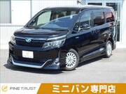2014 TOYOTA VOXY