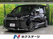 2022 TOYOTA VOXY