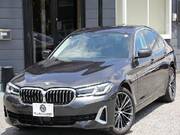 2022 BMW 5 SERIES