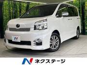 2011 TOYOTA VOXY